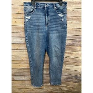 American Eagle Curvy Mom Jeans Super High Rise Size 12